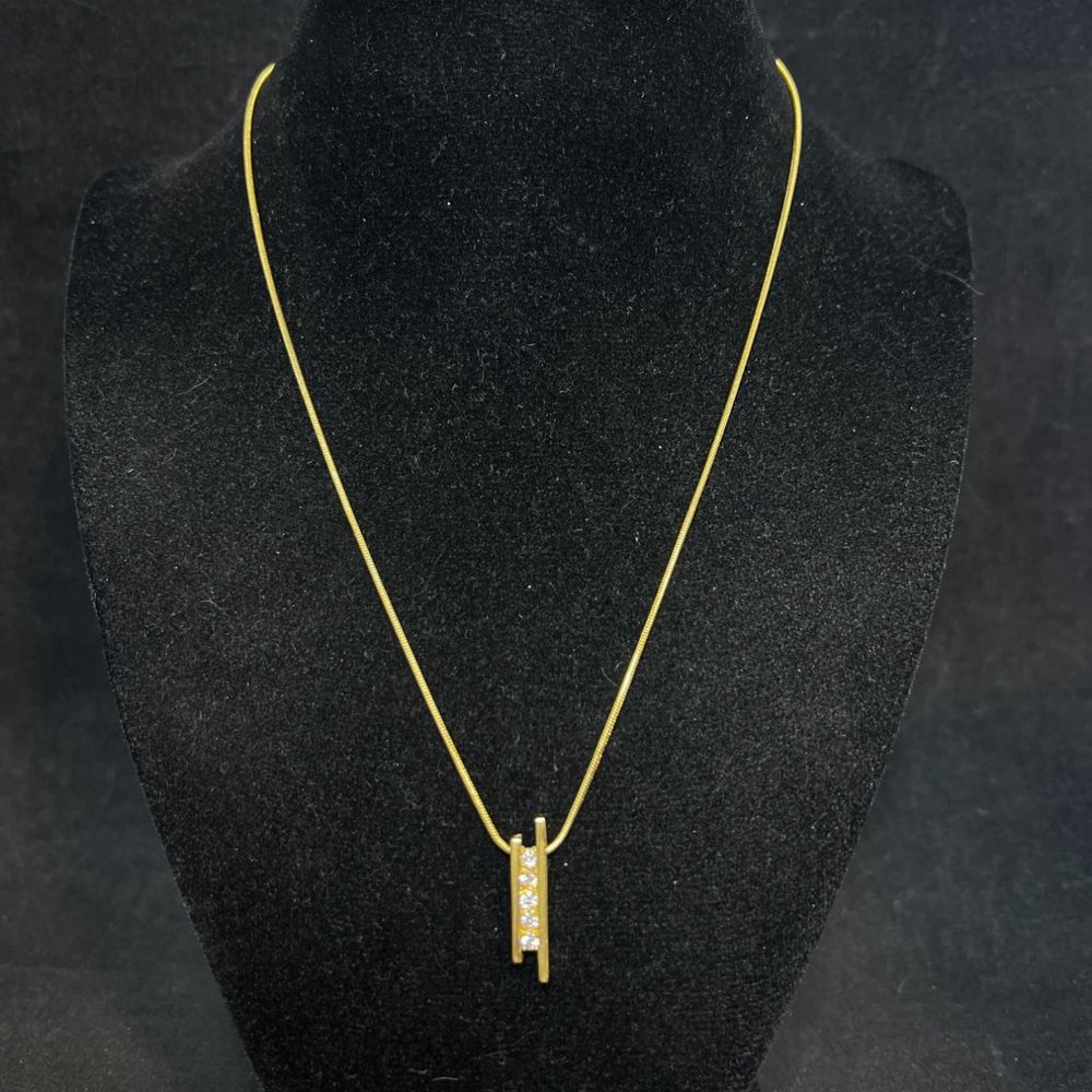 Vintage Gold Tone Snake Chain Necklace With Rhinestone Pendant (4236)